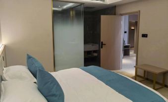 Qinyuan Business Hotel