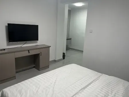 Wuhu 6+2 Inn (University Town) Отели рядом с достопримечательностью «Anhui Technical College of Mechanical and Electrical Engineering»