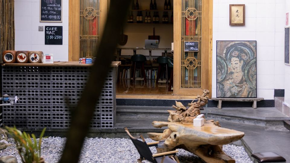 Lushang Youth Hostel