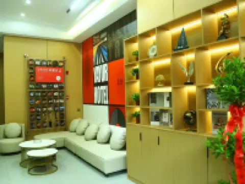 โรงแรมเย่ยวี่ (สาขา โรงเรียนมัธยมหมายเลข 1 หยุนเหมิง เสี่ยวก่าน) โรงแรมในหยุนเหมิง