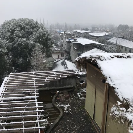 Shifang Jianjiang Bieyuan Homestay