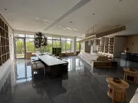 Guanhu Homestay Hotels in Longchang