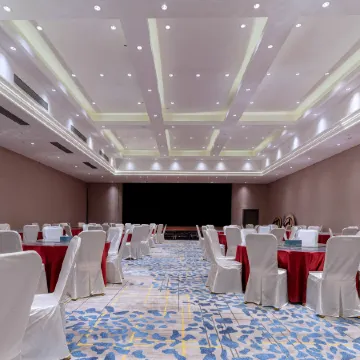 Guanlan International Hotel