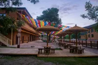 Di Bu Shan Yin Li Homestay Hotel di Têwo