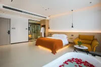 Momoming YAJU Designer Homestay in Hongcun Village - Balcony