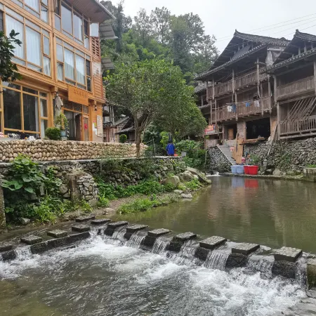 Lijiang Haishanglai Homestay (Dali Dongzhai Branch)
