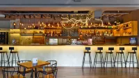 Qiyunshan Yuehua Resort Hotel (Qiyunshan Mountain Ecological And Cultural Tourism Zone) - bar