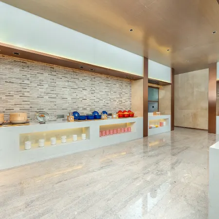 Lavande Hotel (Shuo-Huang Railway Suning North Station)