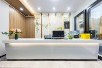 Luxi Apple Hotel - Mountain view
