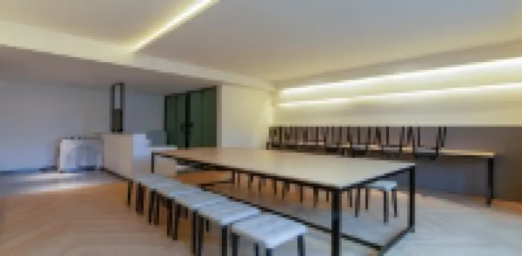 Lugu Lake Puman Lakeview Resort Hotel