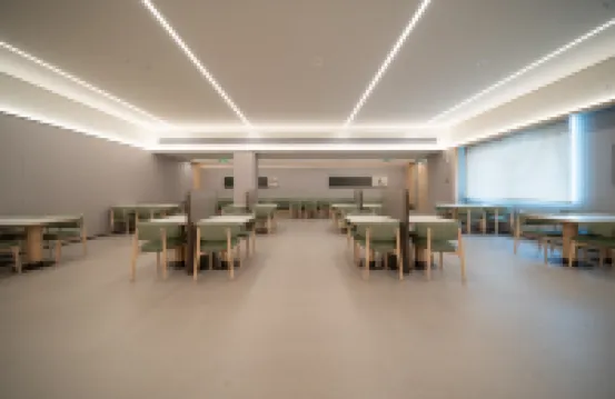 JI Hotel (Yanji Yanbian University Internet-Famous Wall)