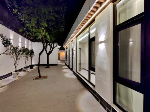 Pingyao Wuxiang·Small House B&B (County Yamen Branch)
