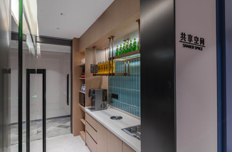 Laika Hotel (Shenzhen Convention & Exhibition Center Gangxia Subway Station)