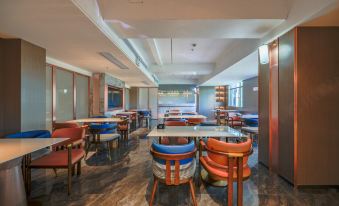 Autumn Fruit Hotel X (Shuibei Jewelry City East Lake Park Branch)