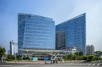 Prime Pazhou Aparthotel (Guangzhou Pazhou Exhibition Center) - piscina