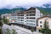 Li Cheng Long Yu Hotel (Jiuzhaigou Branch)