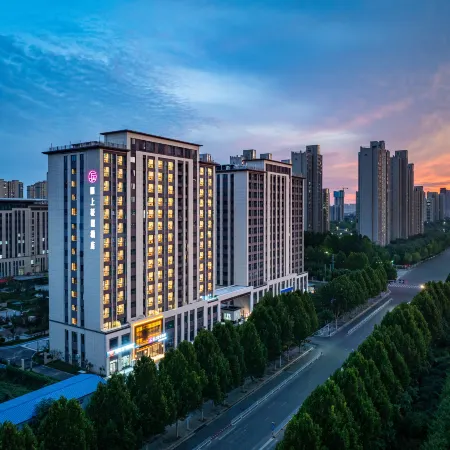 Moshang Qingju Hotel (Xuchang High-speed Railway East Station Central Hospital)