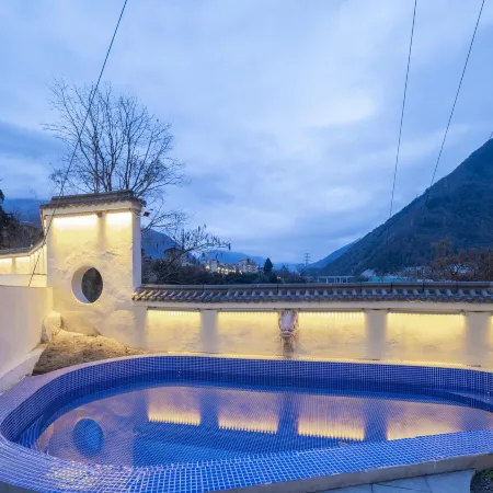 RelaxCan Likuan Hot Spring Hotel