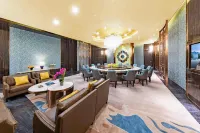Howard Johnson Club - New