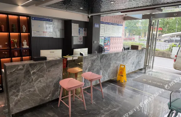 長沙嶽麓佳興世尊酒店