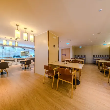 Rezen Lanmi Hotel (Huizhou Boluo Shiwan)