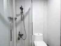 Jialong Hotel (Guangyuan High-speed Railway Station) - Parkplatz