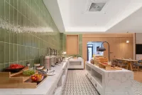 Yinza Hemei Hotel (Jinan Quancheng Plaza Baotu Spring) - 3-نجوم