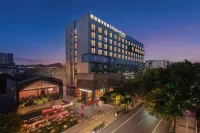 Four Points by Sheraton Chengdu Kuanzhaixiangzi Alleys - 5 Yıldız