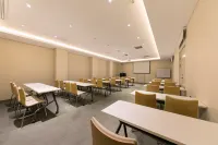 Jingyue Hotel (Zhuozhou East Station) - 주차장