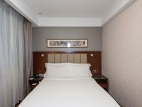 和颐酒店(杭州滨江宝龙城伟业路地铁站店) - 和颐惠选大床房