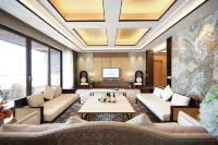 XIHU RESORT HOTEL