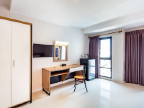 Aliz Hotel Hotels in Nonthaburi