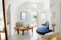 La Perla Villas and Suites - Adults Only