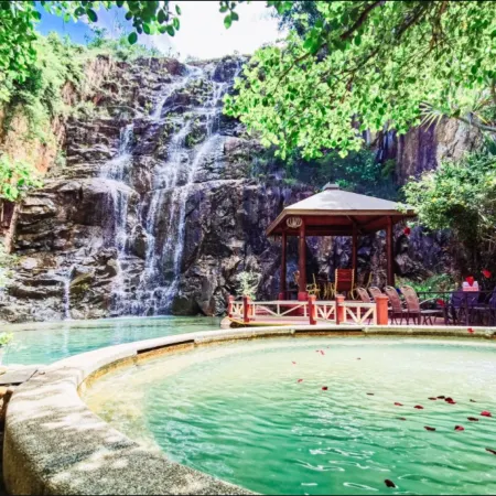 Gudou Yuequan Huju Hotel