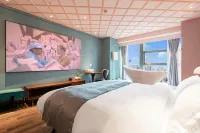 Summerisland Hotel (Chengdou Taikoo Li) - parking