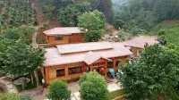 Sunbar Treehouse Hotel Hotels in Hezhou