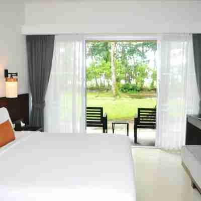 The Grand Southsea Khaolak Beach Resort Rooms