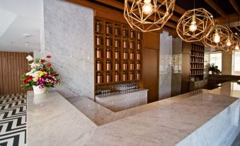 Verse Luxe Hotel Wahid Hasyim