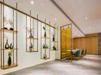 Xingchi Hotel (Xi'an Bell and Drum Tower Wulukou Subway Station) Hotels near Daming Palace Site Park