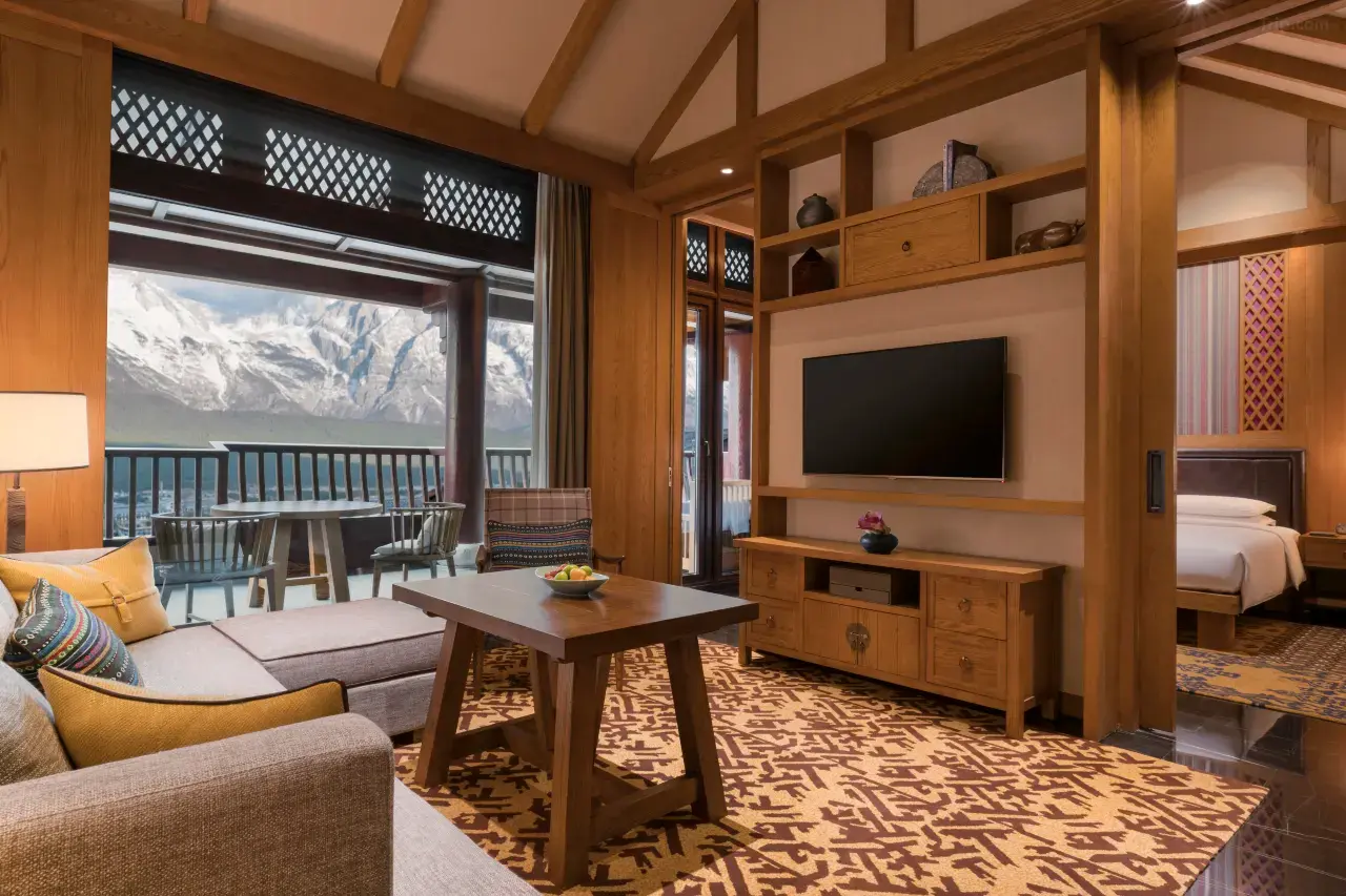 麗江金茂璞修雪山ホテル