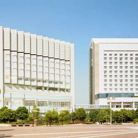 Hotel Springs Makuhari Отели в г. Чиба