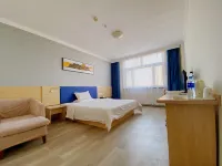 7 Days Inn (Yuncheng Nanfeng Square Yanhu Branch) - 2-Star