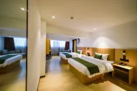 GreenTree Inn(Wuzhou Liangguang Market Municipal Government)