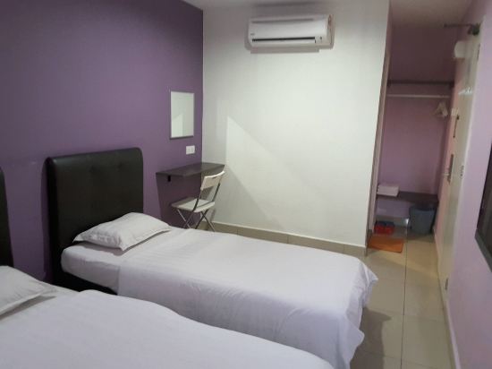 Hotel Zamburger Kota Damansara