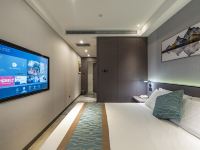 乌鲁木齐金港国际酒店(万达广场高铁站店) - 优享舒适大床房