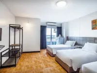 Livotel Express Hotel Bang Kruai Nonthaburi - No Parking Hotel in zona Stazione Metro Tao Poon