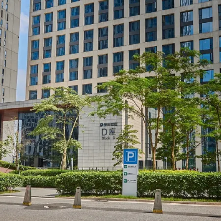Silin Apartment (Guangzhou Pazhou Poly Exhibition Center) Отели рядом с достопримечательностью «Весенняя кантонская ярмарка»