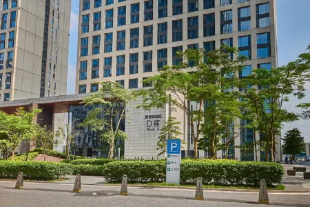 Silin Apartment (Guangzhou Pazhou Poly Exhibition Center)