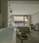 Miyue ·Shenzhen Positano Cliff Seaview Beauty Hotel