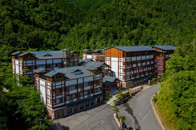 Yulin 6wan Forest Kangyanggu Hotel (Guangxi 6wan Dashan Forest Park) Hotels in Fumian District